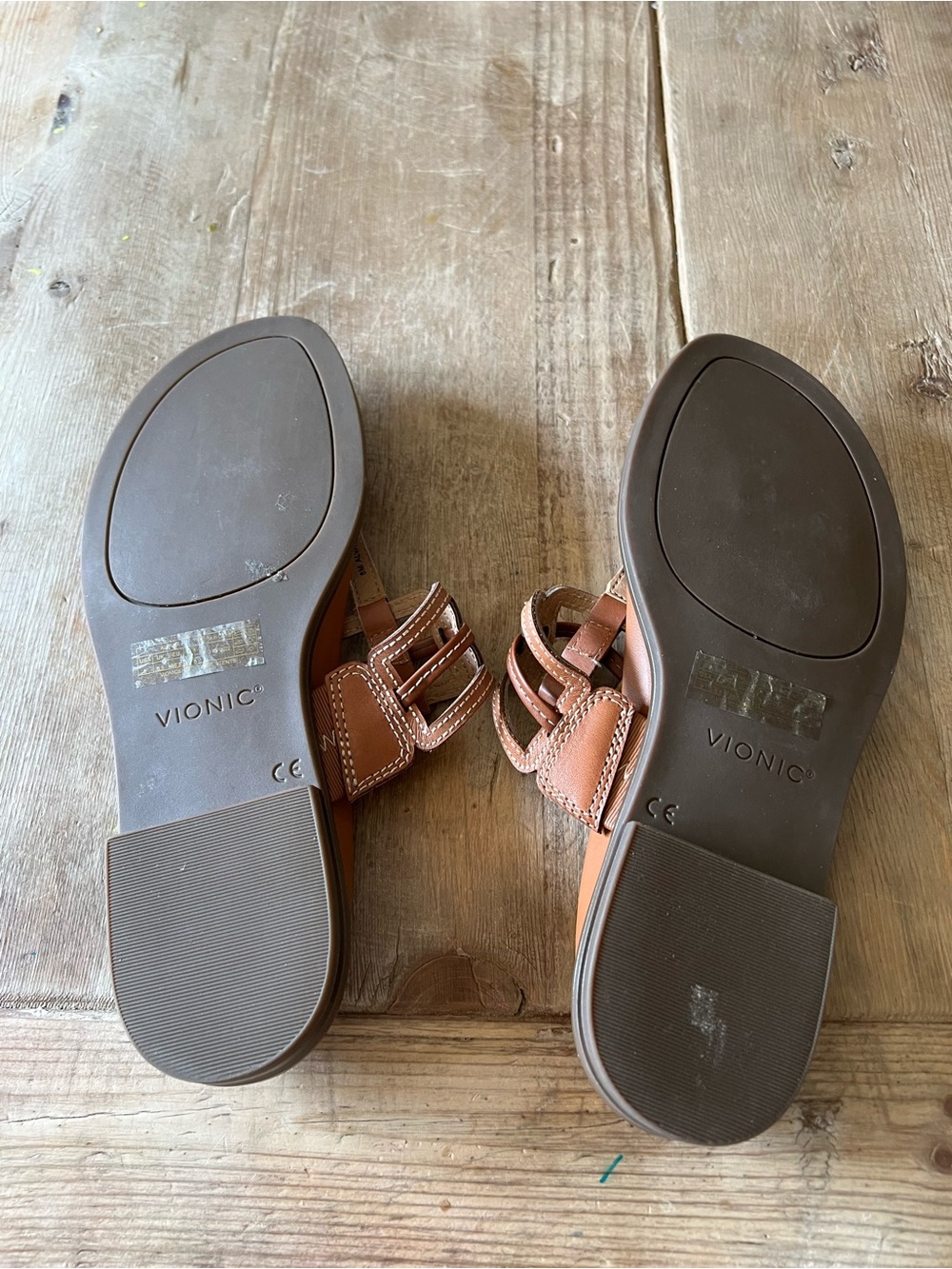 Vionic Tan Brown T-Strap Leather Slide Sandals - Picture 8 of 11
